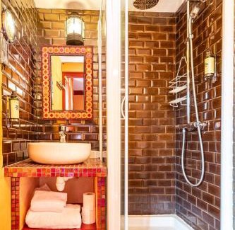 Le Barp Hotel | Hôtel-Restaurant Le Résinier