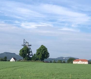 Rathmannsdorf House | Höllenstiege