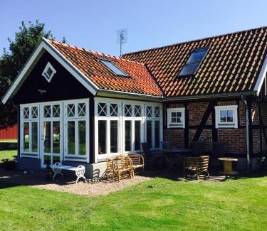 Hoganas House | Hönshuset Kullabygden