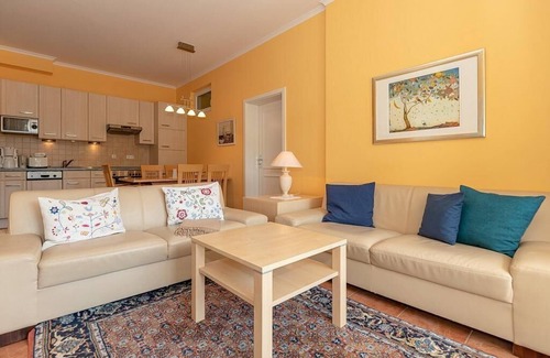 Ostseebad Kuhlungsborn Apartment | Hübsche Ferienwohnung an der Ostsee mit Südbalkon, Saunabereich & Pool im Haus!
