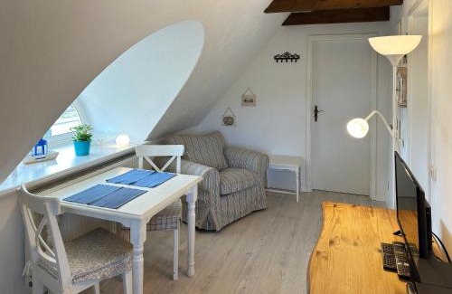 Suddorf Apartment | Hüs Sanskiin Ferienwohnung *Driiwholt*
