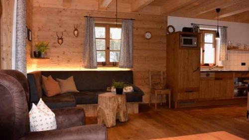 Altnußberg Ski Chalet | Hütten am Waldrand
