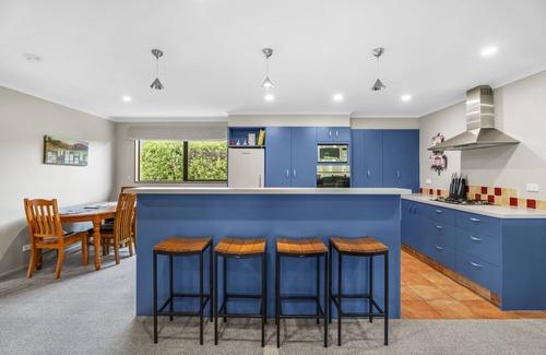 Lake Hawea House | Hāwea Delight - Lake Hāwea Holiday Home