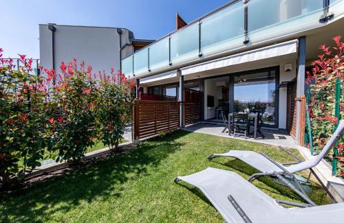 Santo Stefano al Mare Apartment | H11 [Luxury 8A] - Porto - Piscina - Jacuzzi