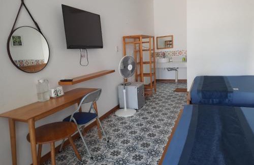 Cam Lam House | H2B Homestay Mountains view near Bai Dai Beach