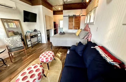 Kitty Hawk Apartment | H2OMG - WIE Houses - Pod Zeus