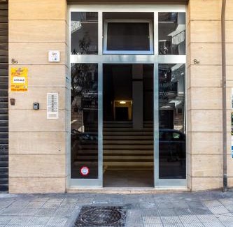 Municipio 2 Apartment | H49