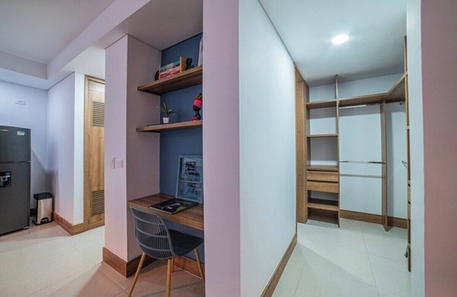 Granada Apartment | H701 - Luxurious Garden View With Pool & Parking