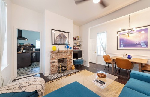 Thomas Square Apartment | Hab House - Palm Side. A perfectly situated oasis during your Savannah travels.