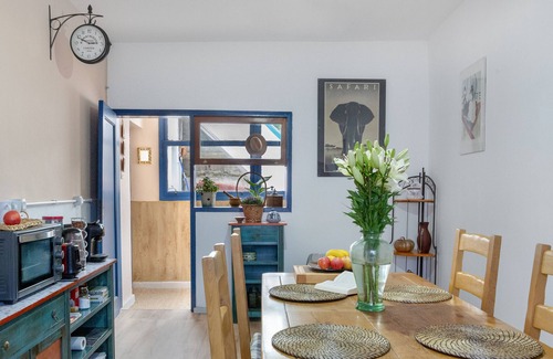 Garachico Apartment | 'Habitación Lagarto' with Shared Terrace and Wi-Fi