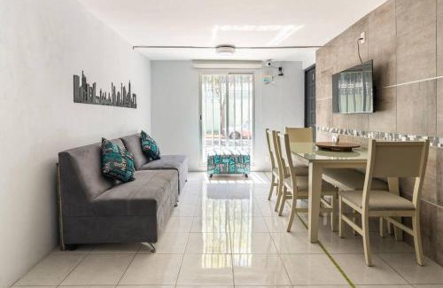Gustavo A. Madero Apartment | Habitación Lui confortable moderna con baño privado
