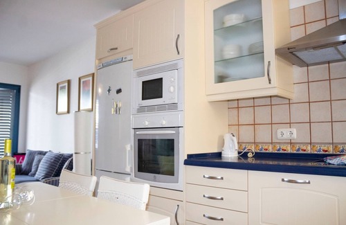 Caleta de Famara Bed & Breakfast | Habitación Nº2, privada con baño compartido