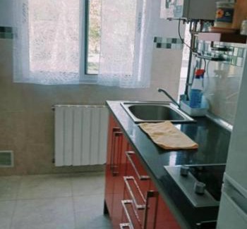 Cabezon de la Sal House | Habitación pensión Tolima - baño compartido