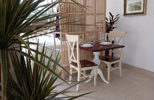 Caleta de Velez House | Habitaciones en CASA MIGUEL