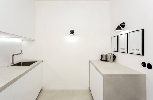 Bonne-Nouvelle Apartment | Habitat Parisien -1BR/1BA - heart of Montorgueil I