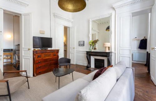 Gaillon Apartment | Habitat Parisien - Quatre Septembre Choiseul Opera