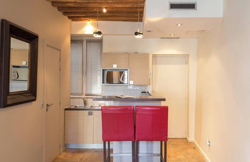 Les Iles Apartment | Habitat Parisien -Studio with A/C - Marais I
