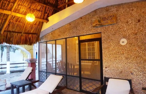 El Cuyo Apartment | Hacienda Antigua Villa, 50m from sandy Beach