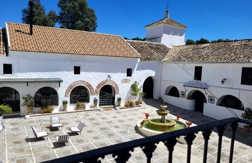 Montellano House | Hacienda de Olivar built in 1802, ideal to disconnect.