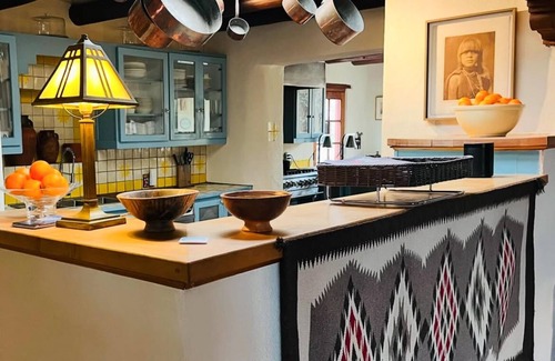 Taos Bed & Breakfast | Hacienda del Sol Historic Bed & Breakfast