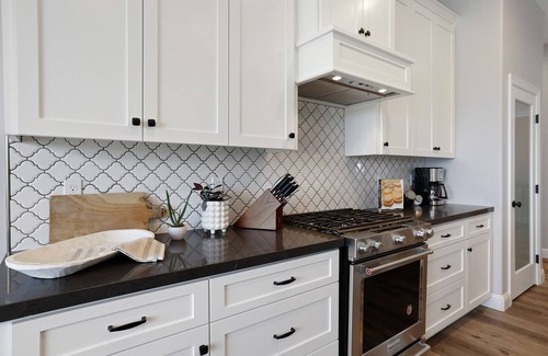 Acampo House | Hacienda Estates: Soriano - One of four new homes set in scenic vineyards
