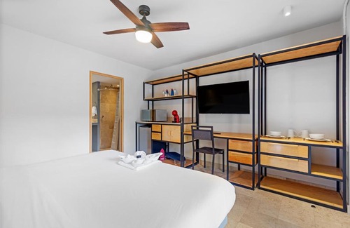 Queretaro Apartment | Hacienda Santa Barbara by Homi Rent