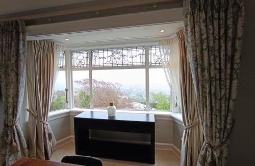 Cashmere Hotel | Hackthorne Gardens Luxury Accommodation