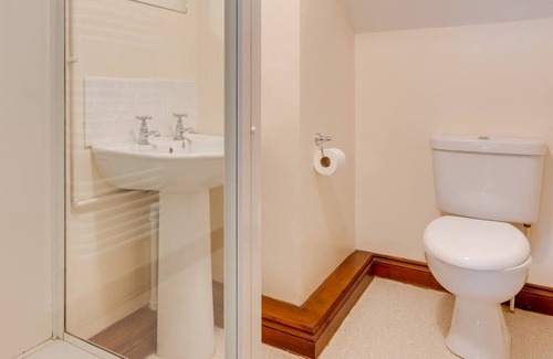 Cilmeri House | Hafan Llewelyn in Builth Wells