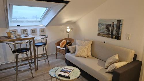 Fedderwardersiel Apartment | HAFEN ZWEI