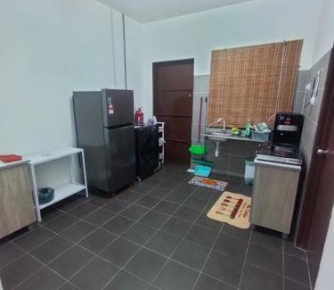 Bedung House | HAIZRINA HOMESTAy