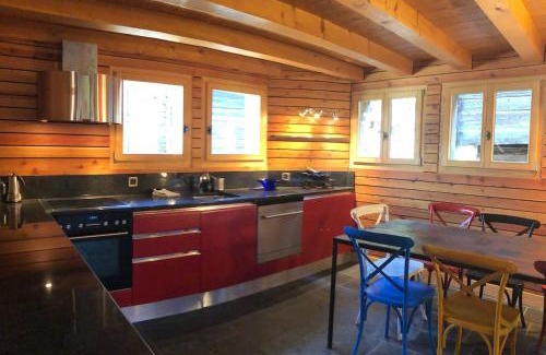 Bruson Apartment | Hakuna Matata - Family Apt - 4 Vallées - Swiss Alps