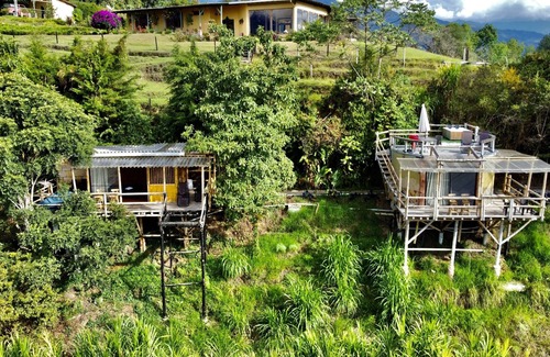 Salento Cabin | hakuna matata glamping salento timon