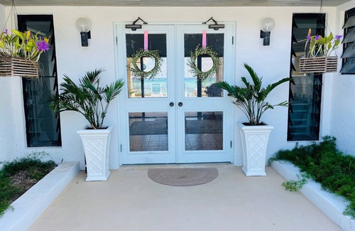 Savannah Sound House | Halcyon House 3 Bedroom Home