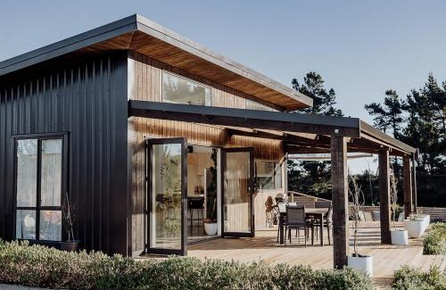 Hokitika House | Halcyon Point