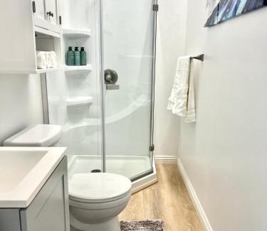 Keaau Apartment | Hale ‘Aina (Country Cottage)