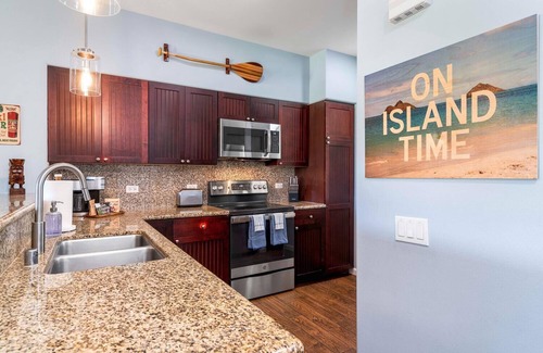 Waikoloa Condo | Hale Nene Upgraded Condo on Golf Course, Walking Distance to Beach and Shops!