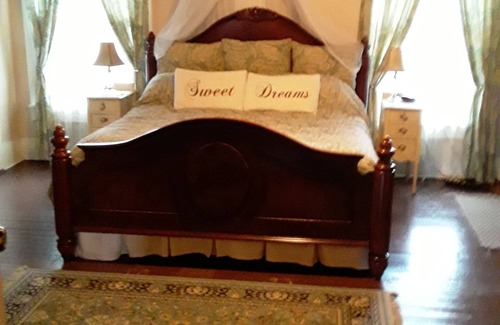 Glasgow Bed & Breakfast | Hall Place Bed and Breakfast