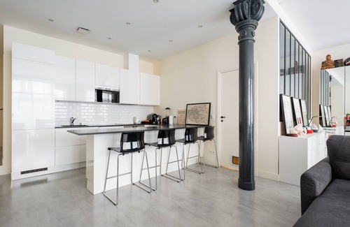 Les Halles Apartment | Halles Heaven, by Veeve