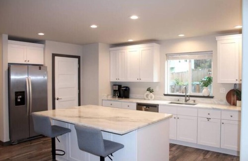 Coupeville House | Halsey Haven! 3 BR Home w/Stunning Views + Sauna!