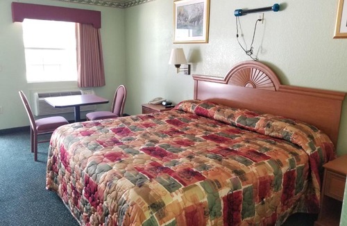 Haltom City Hotel | Haltom Inn Fort Worth
