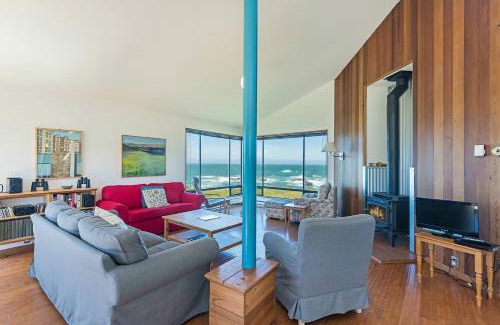 Sea Ranch House | Haltwhistle West With Ocean Views
