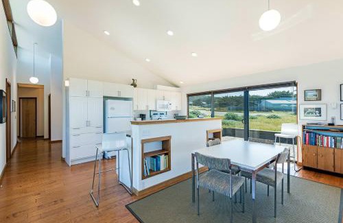 Sea Ranch House | Haltwhistle West With Ocean Views