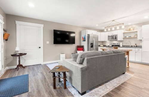 Candler Apartment | Haly Ho Hideaway near Mt. Pisgah
