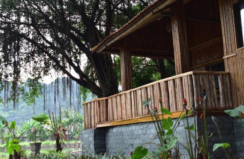 Hoa Lu Cabin | Ham rong de lodge