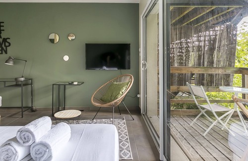 La Demi - Lune Apartment | Hamac Suites - City Suites Jungle 2
