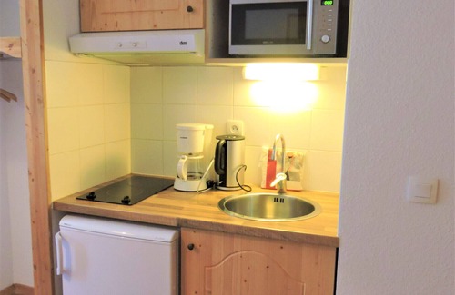 Orelle Apartment | Hameau 8 202 - SPA & PISCINE appartement 4 pers