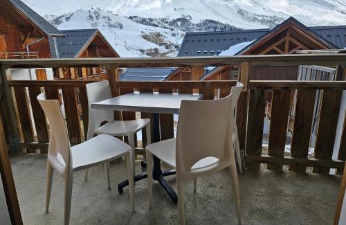Albiez-le-Vieux Apartment | Hameau Des Aiguilles vue sur pistes