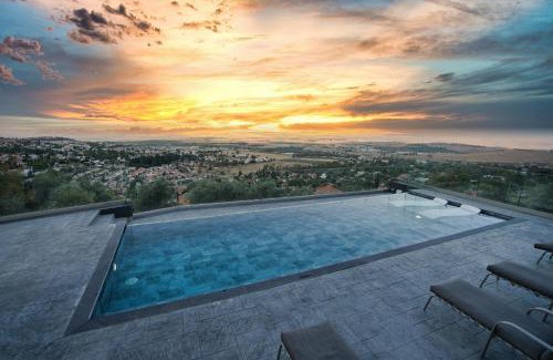 Rosh Pinna House | Hameiri Estate
