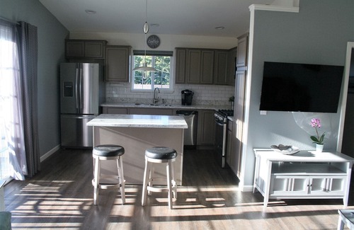 McKinleyville Cottage | Hammond Trail Cottage