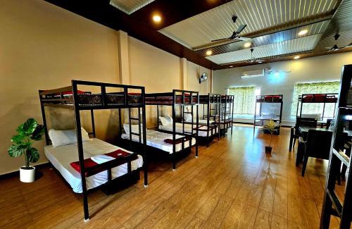 Kamalapur Resort | Hampi Leo Dreams Resort